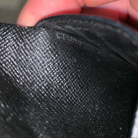 Authentic Louis Vuitton Multiple Wallet - Picture 4 of 5